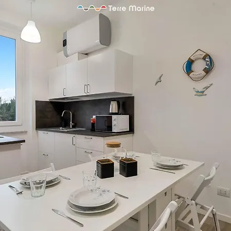 Appartamento Aramis, Terre Marine